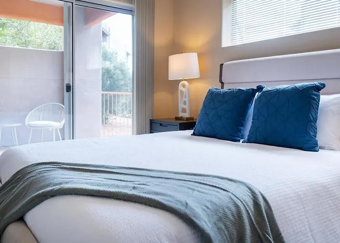 Landing Modern With Amazing Amenities Apartment Tucson